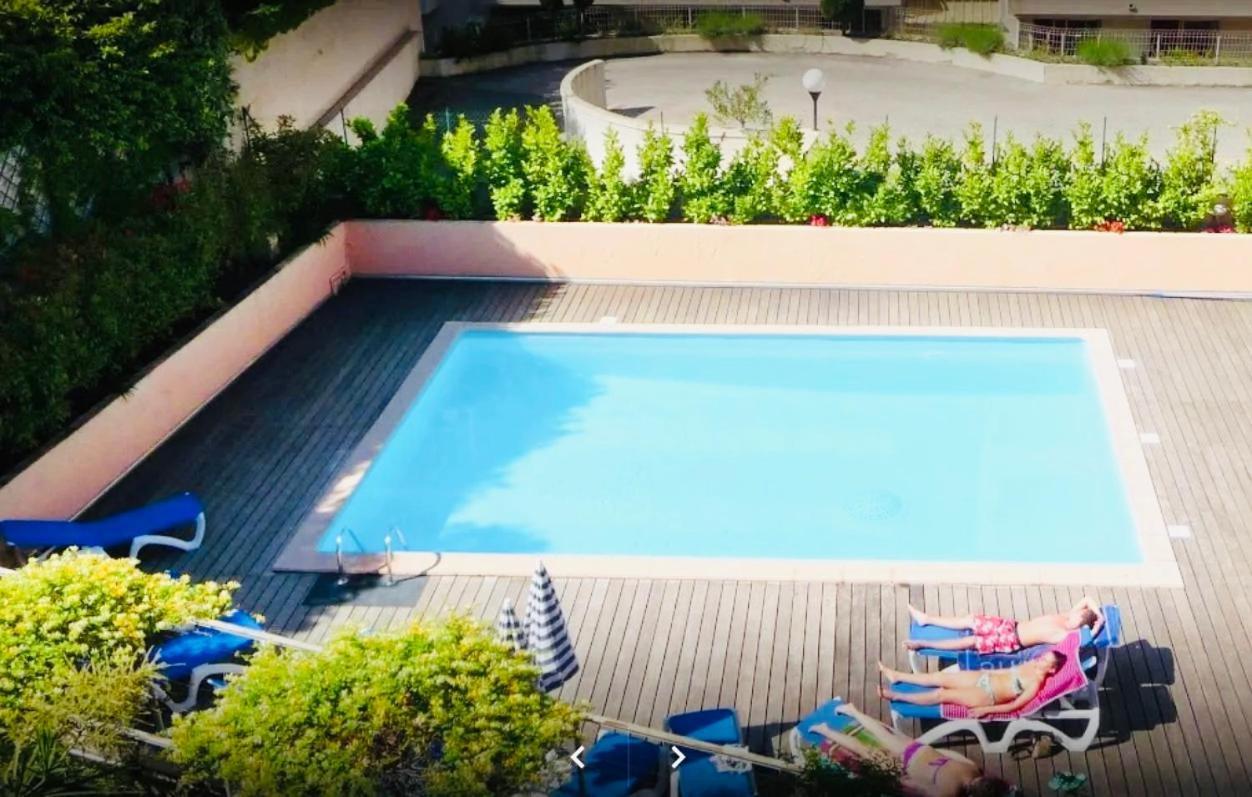 Appartement 2P Avec Piscine A 150 M Plage Proche Palais 戛纳 外观 照片